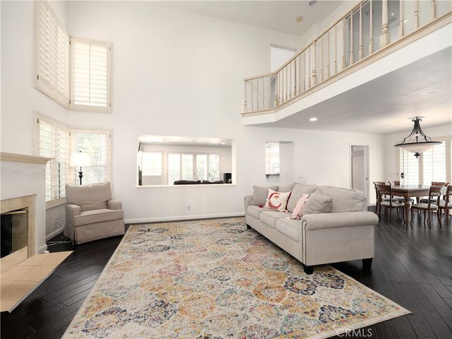 24716 Calle Altamira, Calabasas, CA 91302