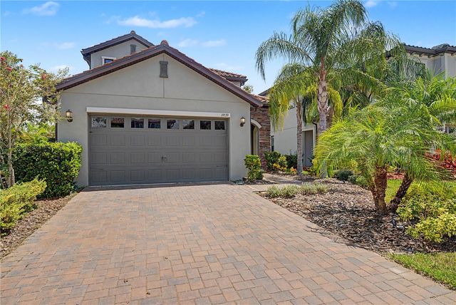 19539 ROSEATE DRIVE, Lutz, FL 33558