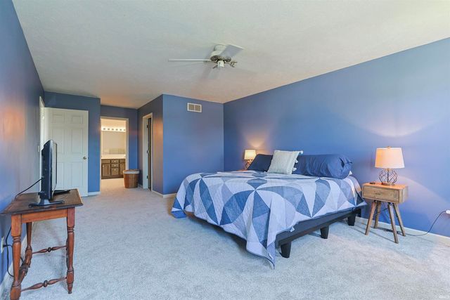50769 Bromley Drive, Granger, IN 46530