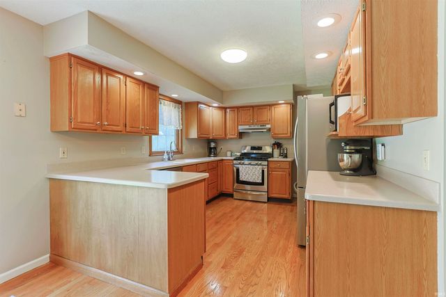 50769 Bromley Drive, Granger, IN 46530