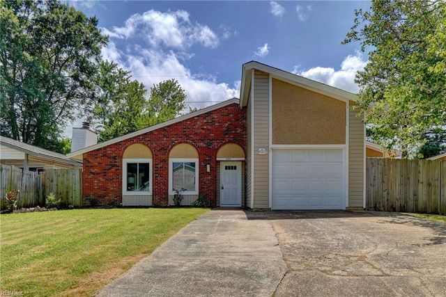 641 Orangewood DR, Virginia Beach, VA 23453