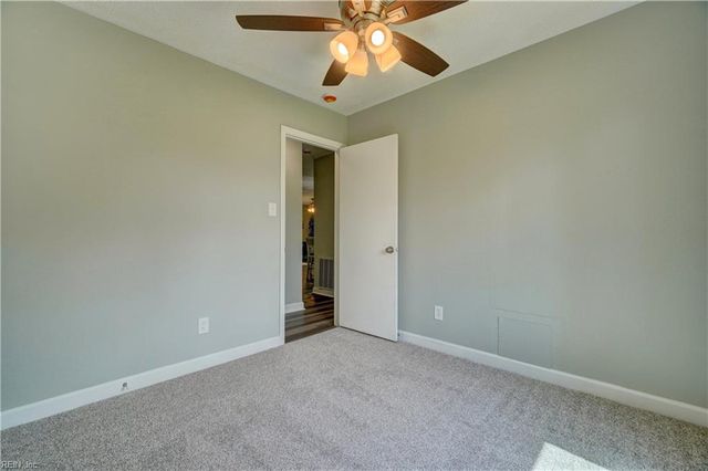 641 Orangewood DR, Virginia Beach, VA 23453