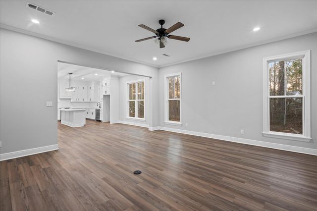 1 W Crossvine Ct., Hattiesburg, MS 39402
