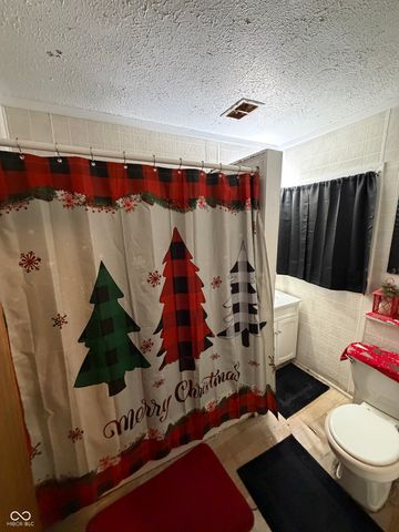 3102 N Temple Avenue, Indianapolis, IN 46218