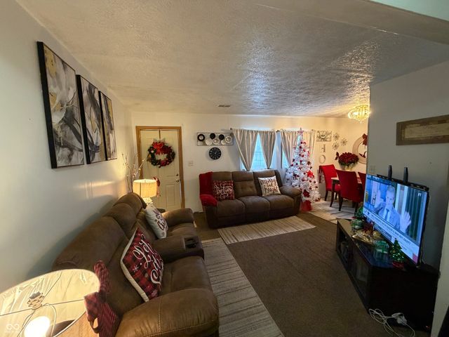 3102 N Temple Avenue, Indianapolis, IN 46218