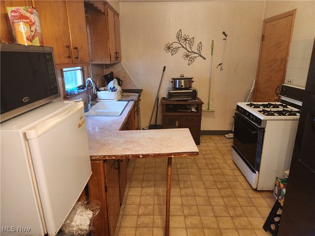 564 Miller Street, Youngstown, OH 44502