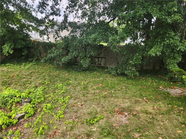 564 Miller Street, Youngstown, OH 44502