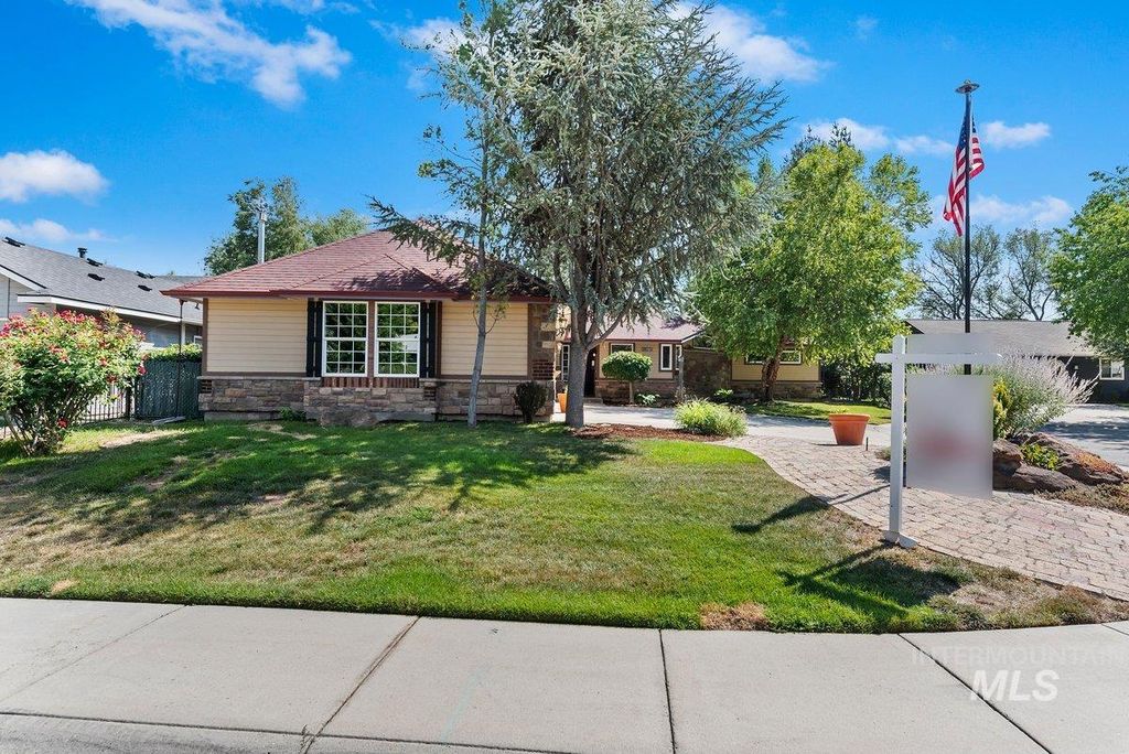 11937 W Driftwood Court, Boise, ID 83713 photo 4