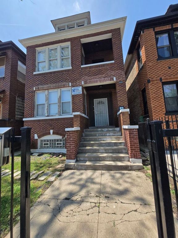 6838 S Maplewood Avenue 1, Chicago, IL 60629