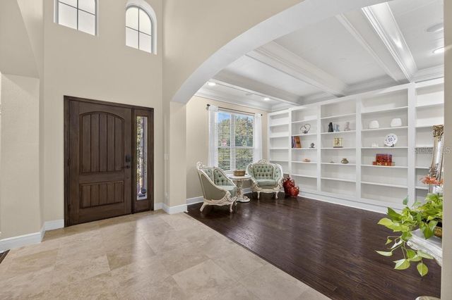 1823 BELLA CASA COURT, Tampa, FL 33618
