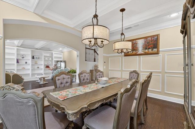 1823 BELLA CASA COURT, Tampa, FL 33618
