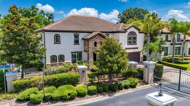 1823 BELLA CASA COURT, Tampa, FL 33618