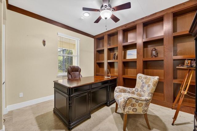 1823 BELLA CASA COURT, Tampa, FL 33618