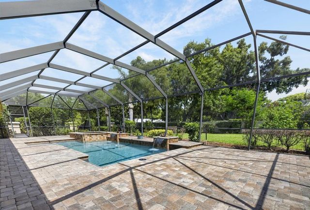 1823 BELLA CASA COURT, Tampa, FL 33618