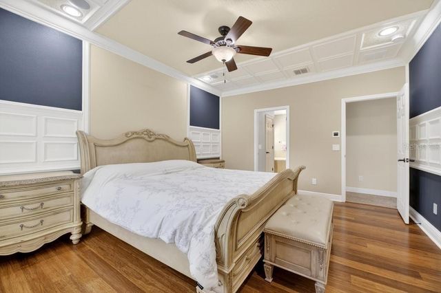 1823 BELLA CASA COURT, Tampa, FL 33618