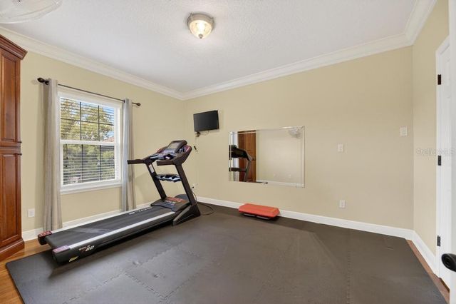1823 BELLA CASA COURT, Tampa, FL 33618