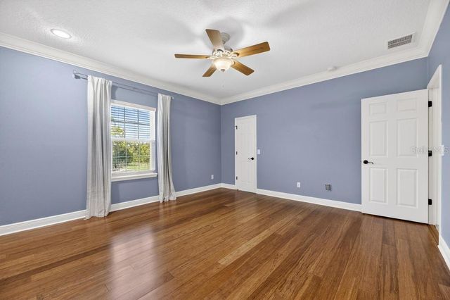 1823 BELLA CASA COURT, Tampa, FL 33618