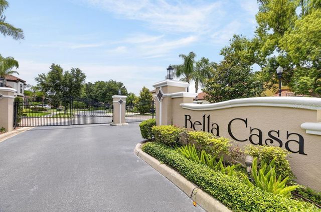 1823 BELLA CASA COURT, Tampa, FL 33618