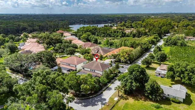 1823 BELLA CASA COURT, Tampa, FL 33618