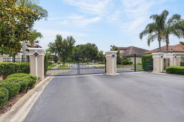 1823 BELLA CASA COURT, Tampa, FL 33618