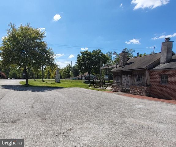 1954 YORK RD, Gettysburg, PA 17325