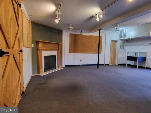 1954 YORK RD, Gettysburg, PA 17325