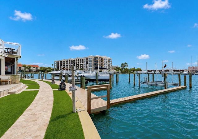 205 DOLPHIN POINT 4, Clearwater Beach, FL 33767