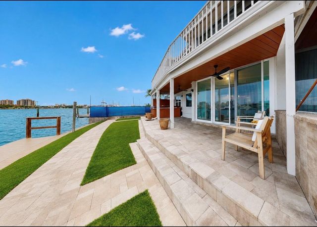 205 DOLPHIN POINT 4, Clearwater Beach, FL 33767
