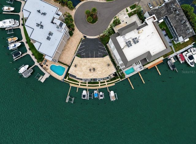 205 DOLPHIN POINT 4, Clearwater Beach, FL 33767