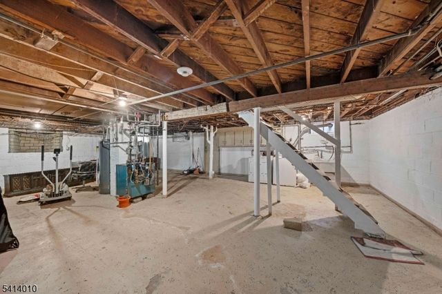 505 Saint Marks St 2, Linden City, NJ 07036