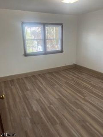 505 Saint Marks St 2, Linden City, NJ 07036