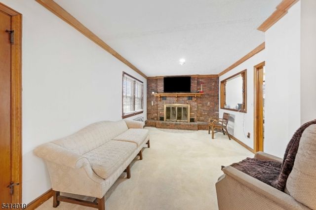 505 Saint Marks St 2, Linden City, NJ 07036