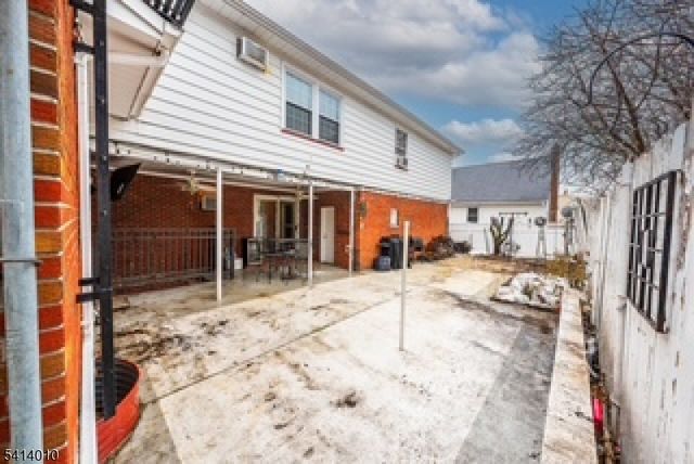 505 Saint Marks St 2, Linden City, NJ 07036