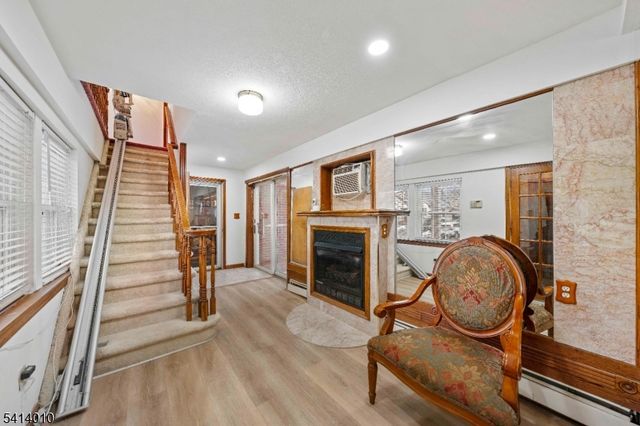 505 Saint Marks St 2, Linden City, NJ 07036