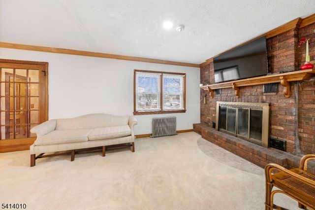 505 Saint Marks St 2, Linden City, NJ 07036