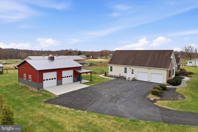 706 KINGS HWY, Mannington, NJ 08079