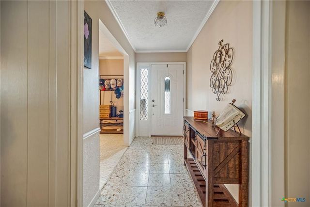 300 Green Avenue, Palacios, TX 77465