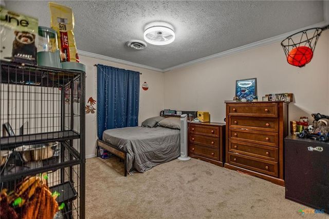 300 Green Avenue, Palacios, TX 77465