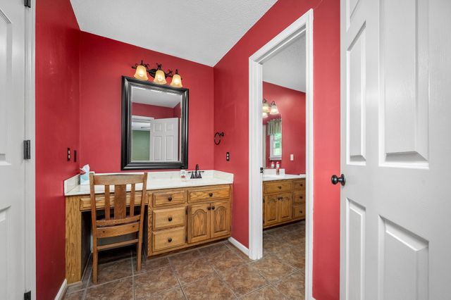 448 County Line Rd, Lynchburg, TN 37352