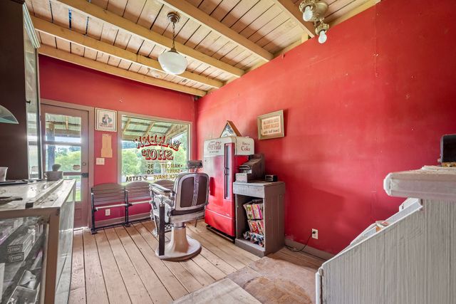 448 County Line Rd, Lynchburg, TN 37352