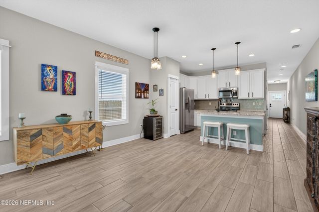 402 11TH Avenue S, Jacksonville Beach, FL 32250