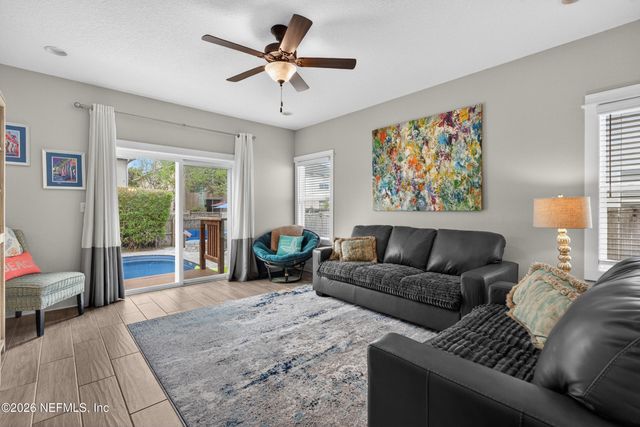402 11TH Avenue S, Jacksonville Beach, FL 32250