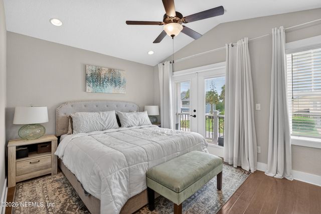 402 11TH Avenue S, Jacksonville Beach, FL 32250