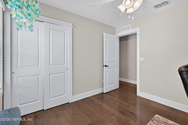 402 11TH Avenue S, Jacksonville Beach, FL 32250