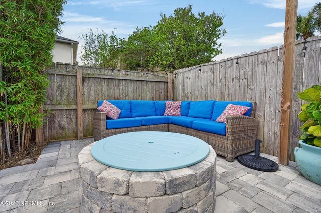 402 11TH Avenue S, Jacksonville Beach, FL 32250
