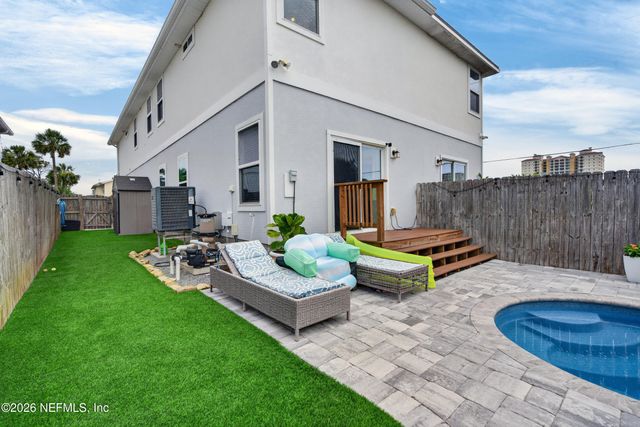 402 11TH Avenue S, Jacksonville Beach, FL 32250