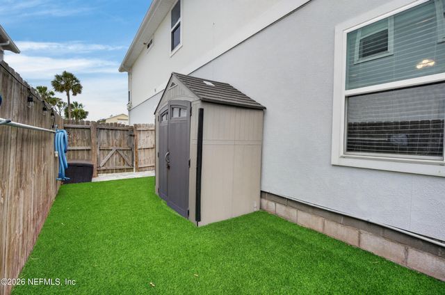 402 11TH Avenue S, Jacksonville Beach, FL 32250