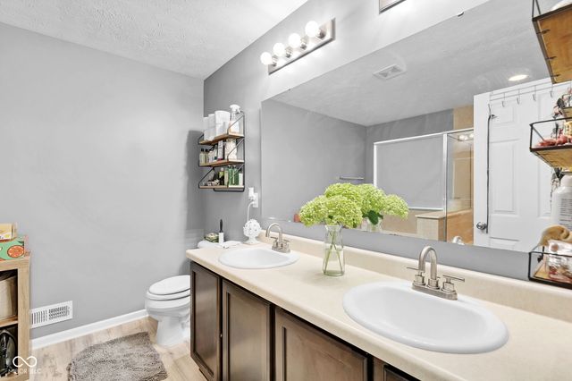10408 Hammersley Drive, Fishers, IN 46040