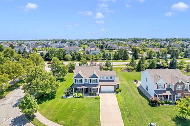 10408 Hammersley Drive, Fishers, IN 46040