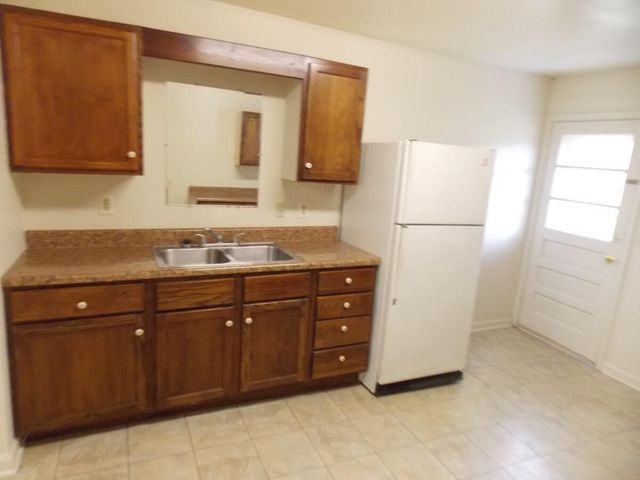 5549 Hollins RD, Roanoke, VA 24019
